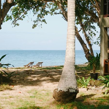 Joy Bungalow Resort And Restaurant Csum-sziget Kültér fotó