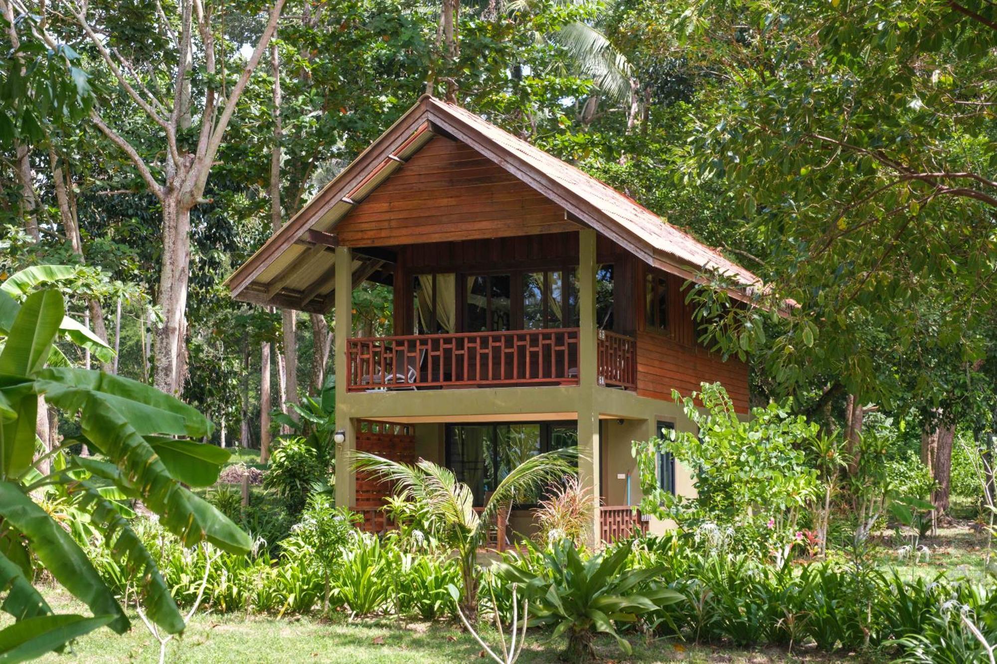Joy Bungalow Resort And Restaurant Csum-sziget Kültér fotó
