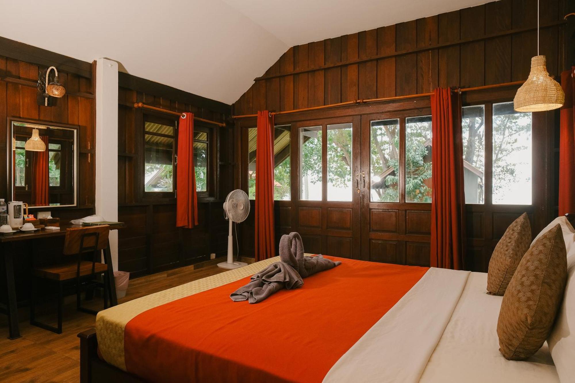 Joy Bungalow Resort And Restaurant Csum-sziget Kültér fotó