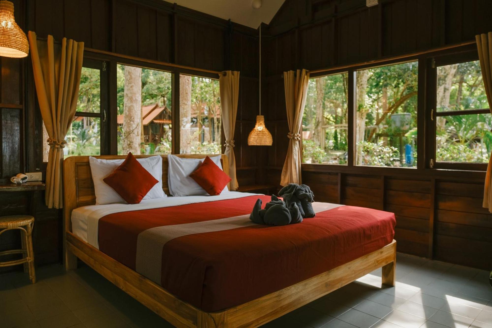 Joy Bungalow Resort And Restaurant Csum-sziget Kültér fotó