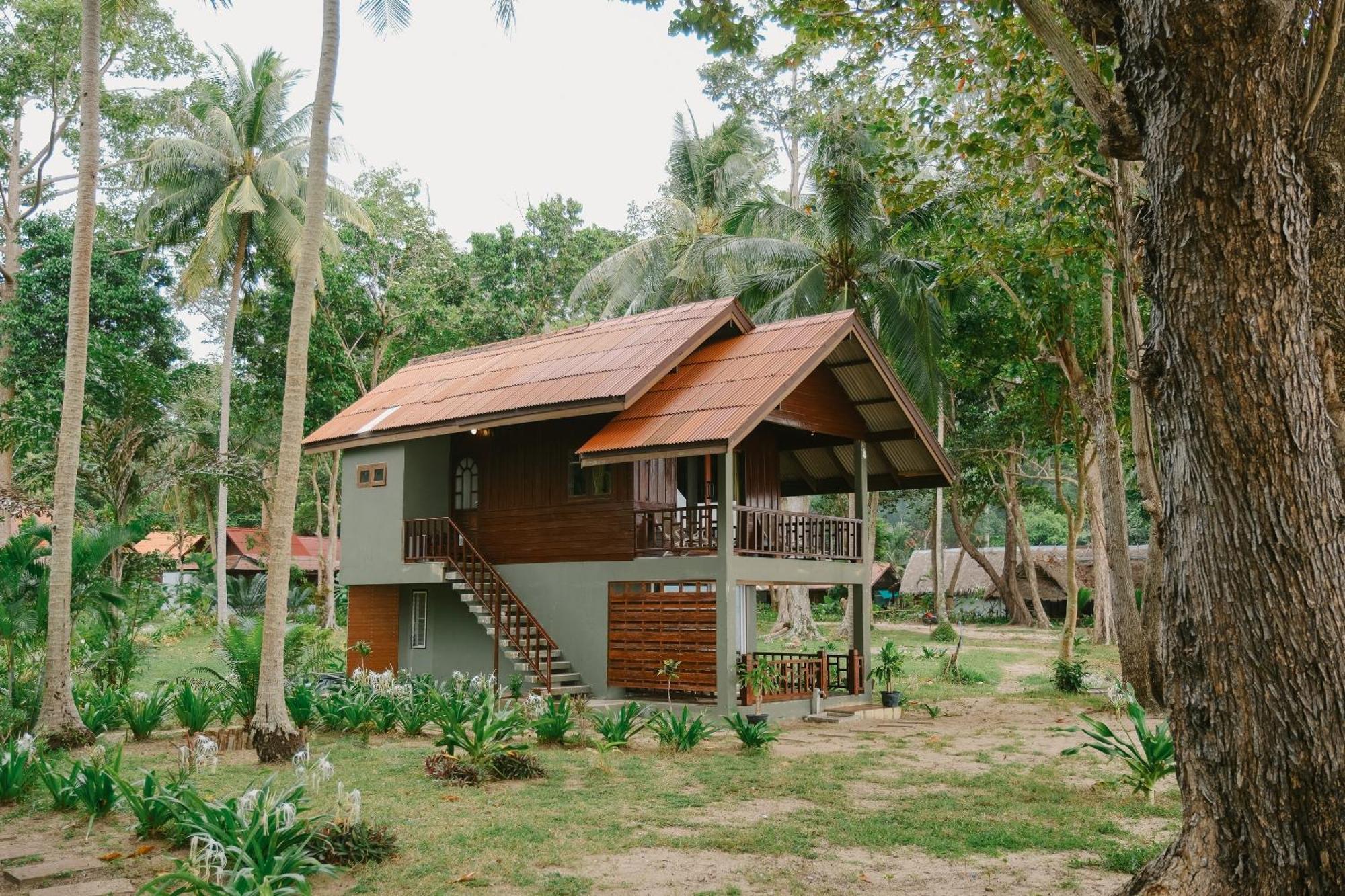Joy Bungalow Resort And Restaurant Csum-sziget Kültér fotó