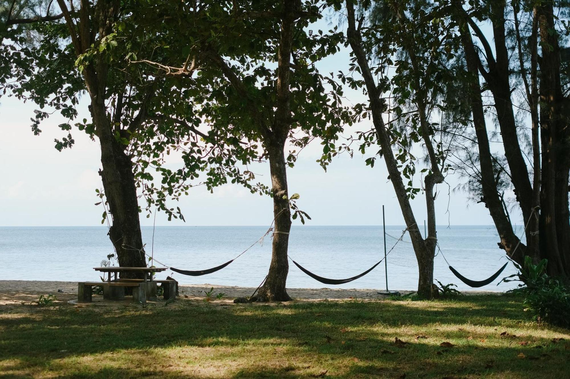 Joy Bungalow Resort And Restaurant Csum-sziget Kültér fotó