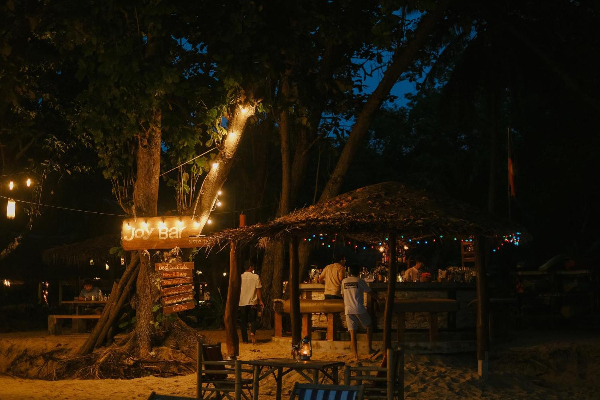 Joy Bungalow Resort And Restaurant Csum-sziget Kültér fotó