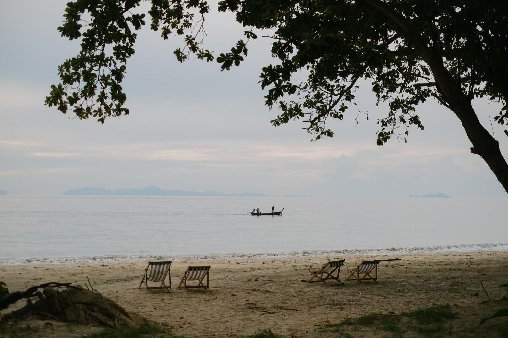 Joy Bungalow Resort And Restaurant Csum-sziget Kültér fotó