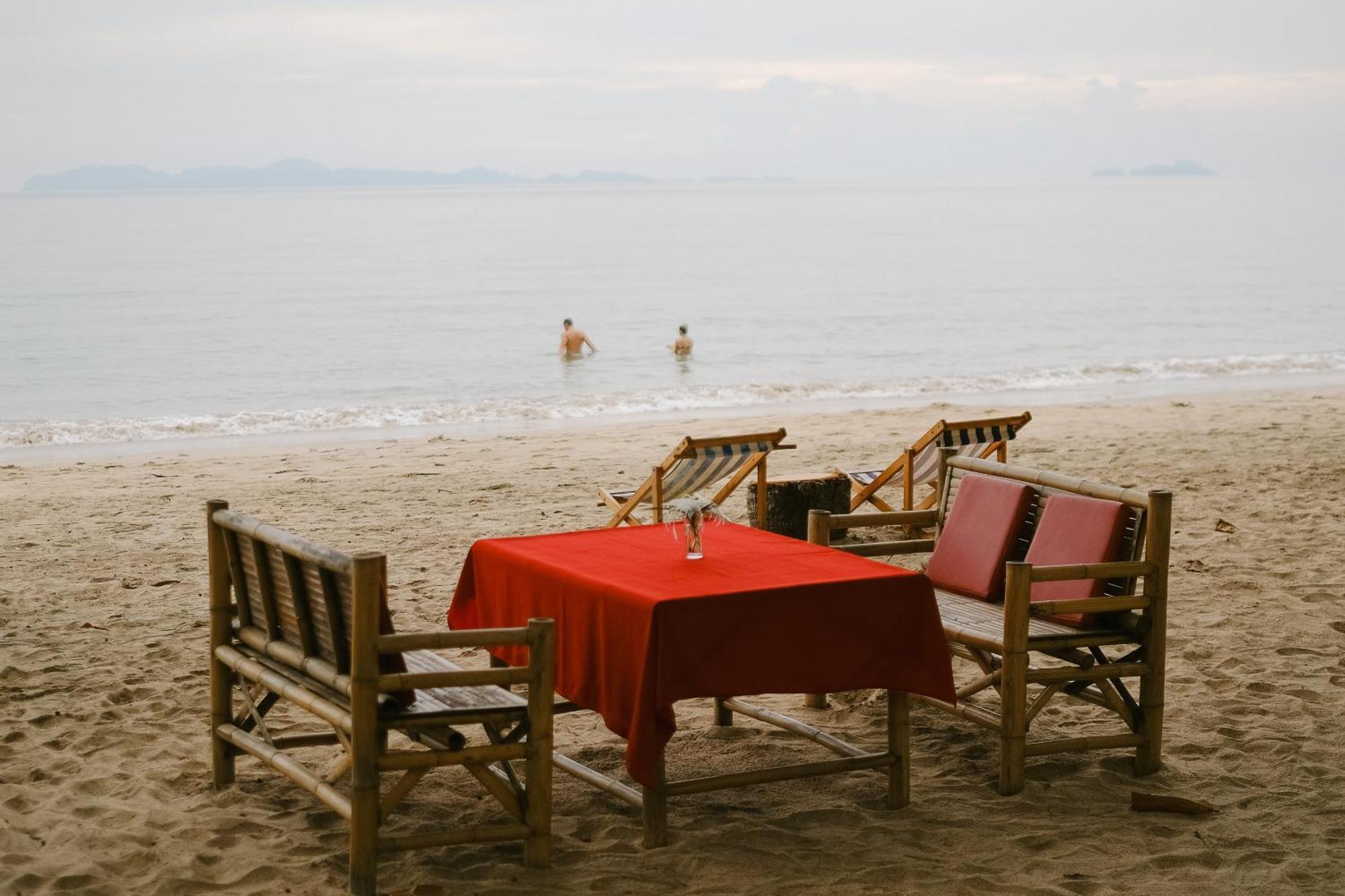 Joy Bungalow Resort And Restaurant Csum-sziget Kültér fotó