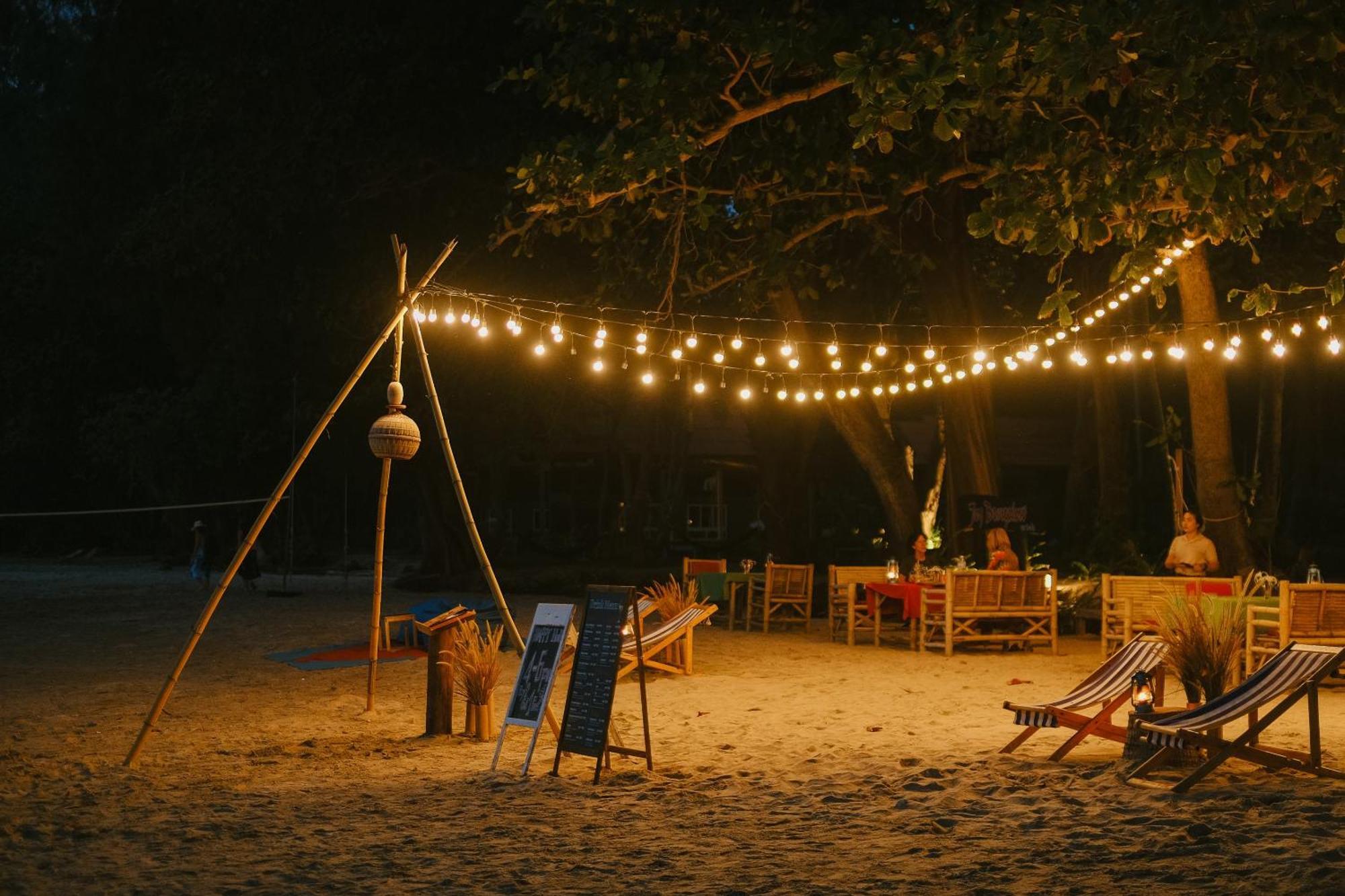 Joy Bungalow Resort And Restaurant Csum-sziget Kültér fotó