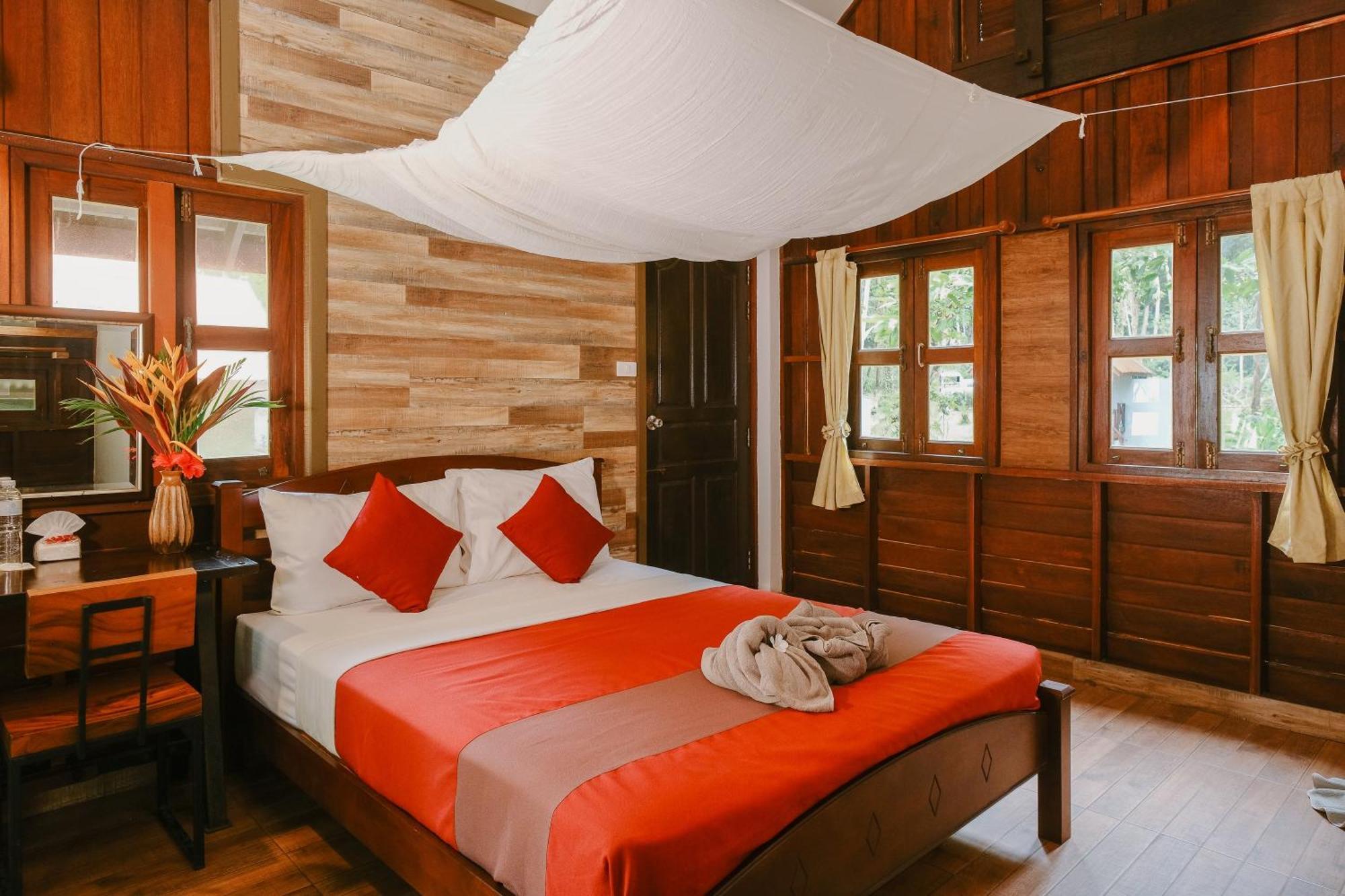 Joy Bungalow Resort And Restaurant Csum-sziget Kültér fotó
